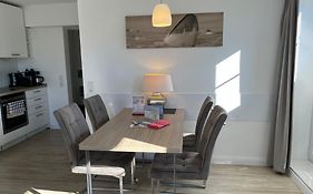 WoogeStrand - Traumwohnung für 4 Personen in der repräsentativen Residenz Anna See direkt am Hauptstrand.